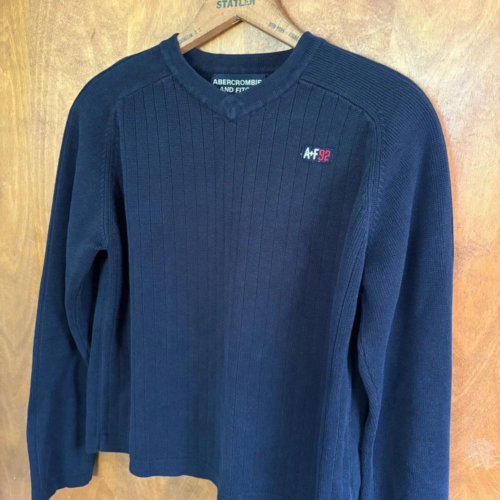 VINTAGE Men's Abercrombie & Fitch Navy Blue Cable Knit Sweater Y2K Preppy Logo
